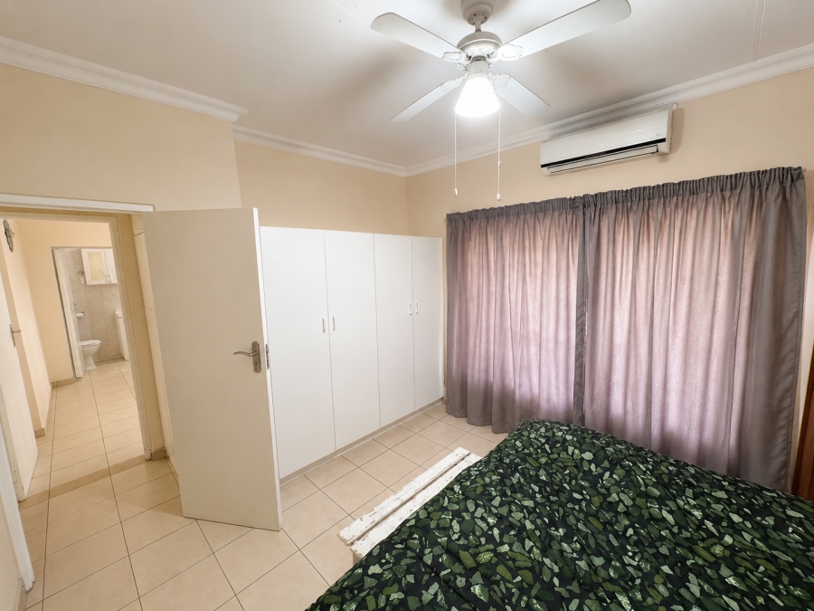 To Let 2 Bedroom Property for Rent in Schuinshoogte KwaZulu-Natal