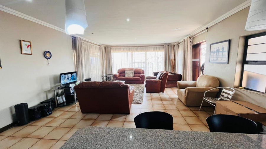 4 Bedroom Property for Sale in Bluff KwaZulu-Natal
