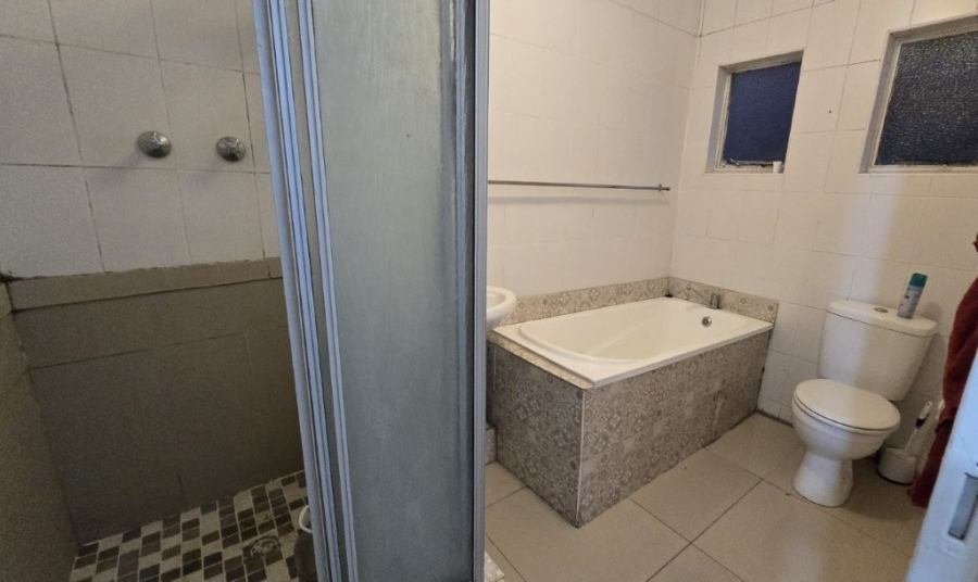 3 Bedroom Property for Sale in Pinetown KwaZulu-Natal