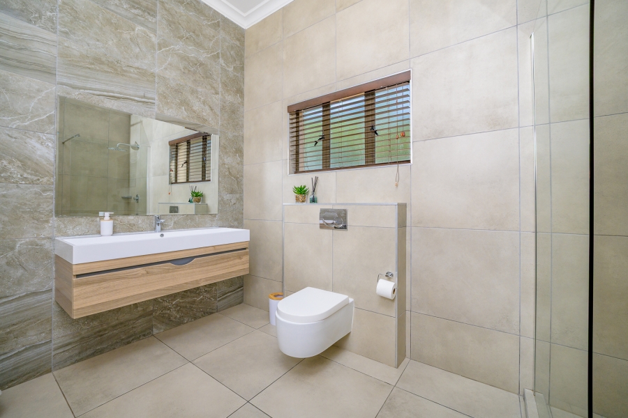 4 Bedroom Property for Sale in Salt Rock KwaZulu-Natal