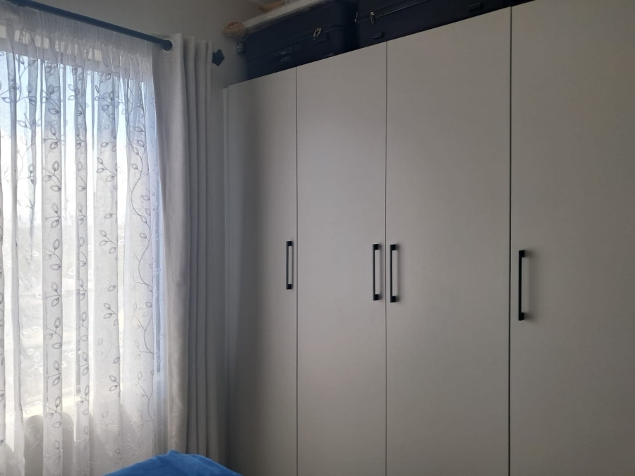 2 Bedroom Property for Sale in North Point KwaZulu-Natal