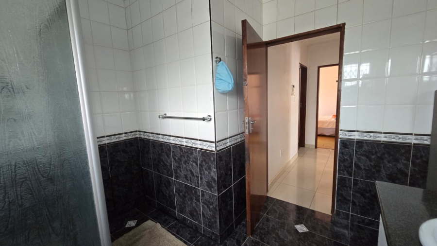 Commercial Property for Sale in Dawnside KwaZulu-Natal