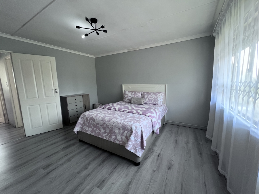 To Let 2 Bedroom Property for Rent in Woodlands KwaZulu-Natal