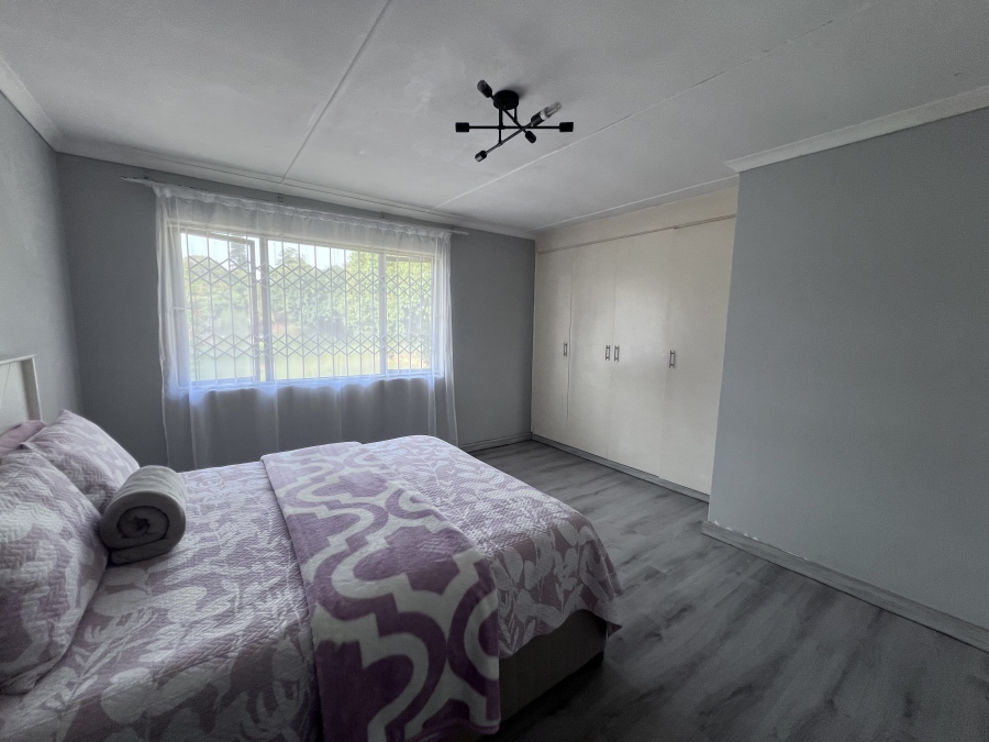 To Let 2 Bedroom Property for Rent in Woodlands KwaZulu-Natal