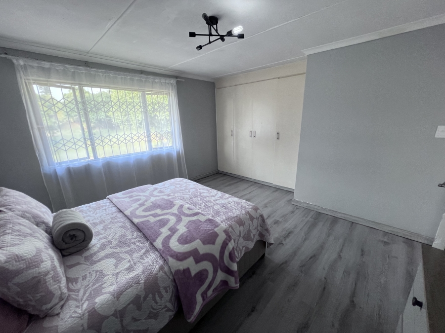 To Let 2 Bedroom Property for Rent in Woodlands KwaZulu-Natal