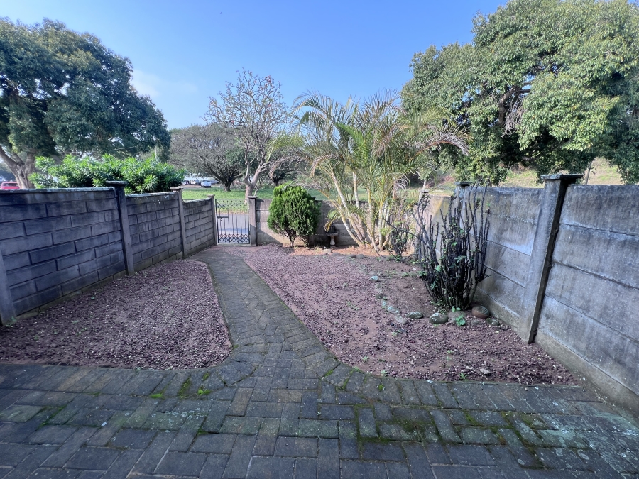 To Let 2 Bedroom Property for Rent in Woodlands KwaZulu-Natal