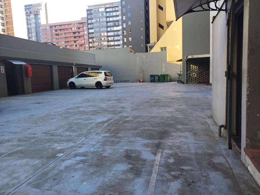 1 Bedroom Property for Sale in South Beach KwaZulu-Natal