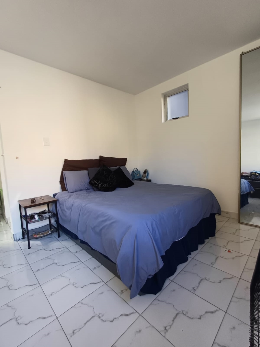 1 Bedroom Property for Sale in South Beach KwaZulu-Natal