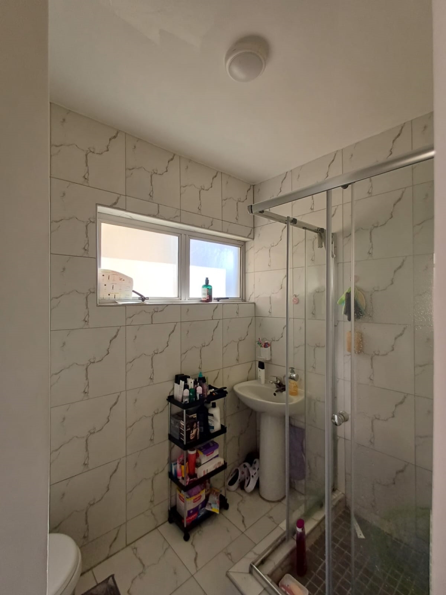 1 Bedroom Property for Sale in South Beach KwaZulu-Natal