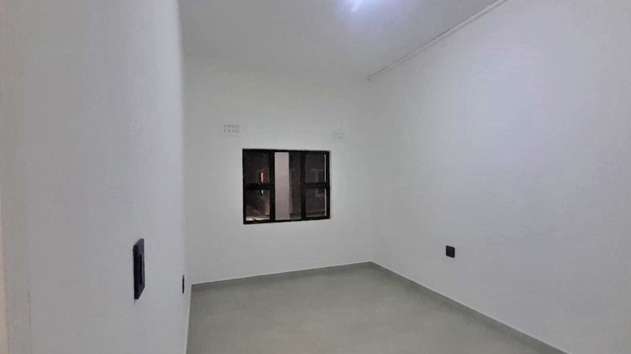 To Let 2 Bedroom Property for Rent in Arena Park KwaZulu-Natal