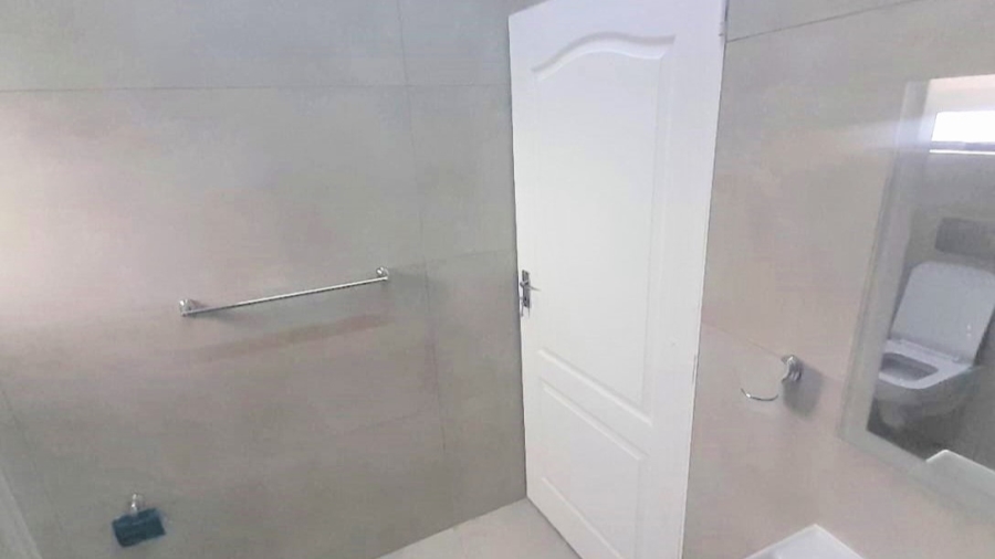 To Let 2 Bedroom Property for Rent in Arena Park KwaZulu-Natal