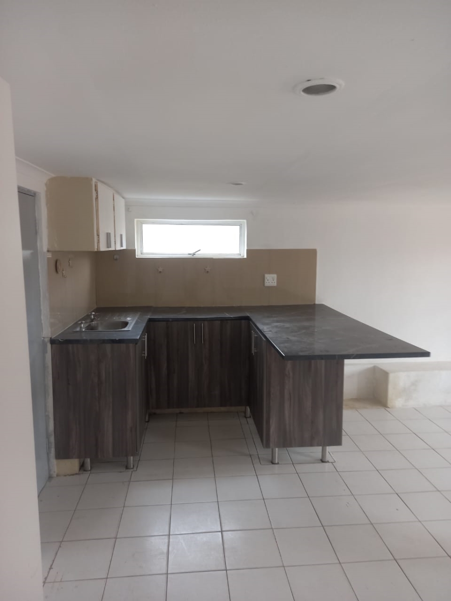 1 Bedroom Property for Sale in Brighton Beach KwaZulu-Natal