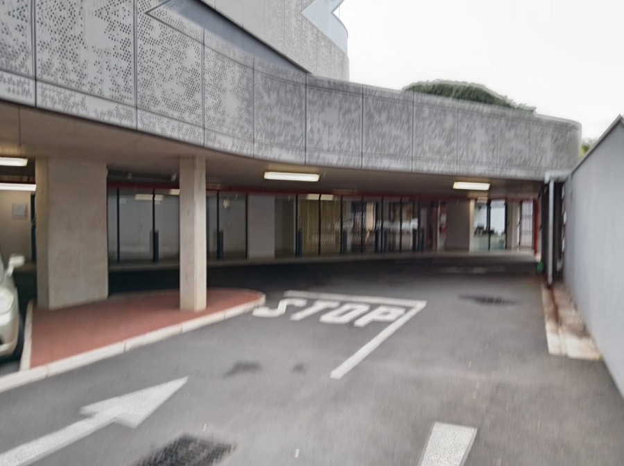 1 Bedroom Property for Sale in La Lucia KwaZulu-Natal
