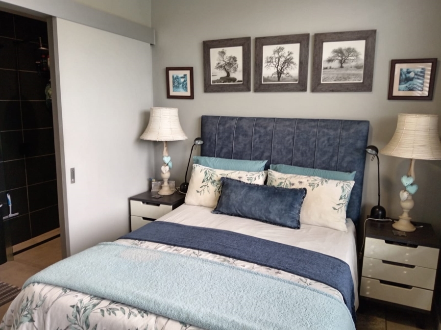 1 Bedroom Property for Sale in La Lucia KwaZulu-Natal