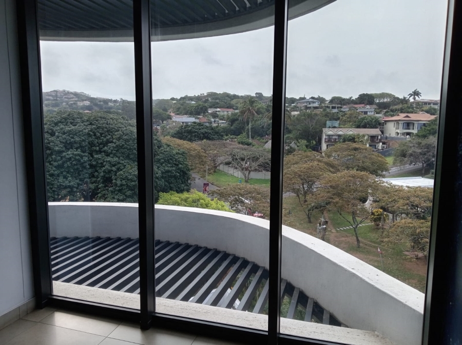 1 Bedroom Property for Sale in La Lucia KwaZulu-Natal