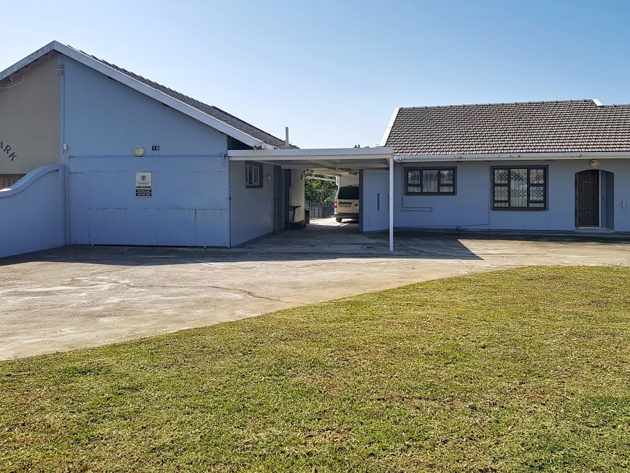 3 Bedroom Property for Sale in Sezela KwaZulu-Natal