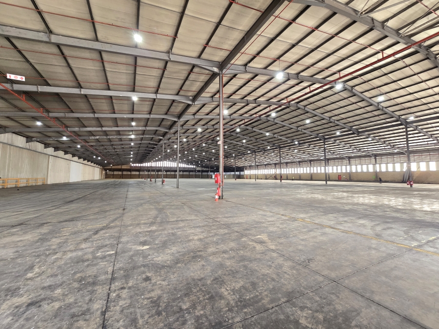 To Let Commercial Property for Rent in Mobeni KwaZulu-Natal