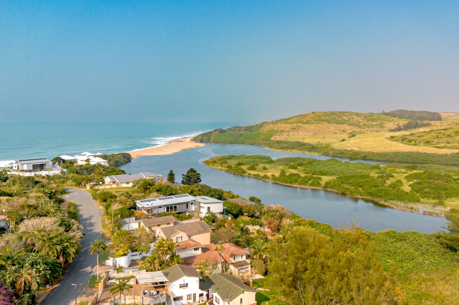 3 Bedroom Property for Sale in Tinley Manor KwaZulu-Natal
