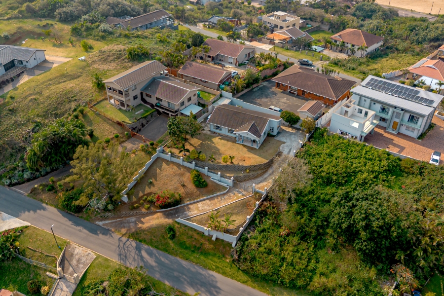 3 Bedroom Property for Sale in Tinley Manor KwaZulu-Natal