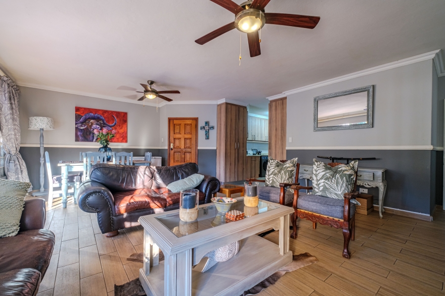 3 Bedroom Property for Sale in Willard Beach KwaZulu-Natal