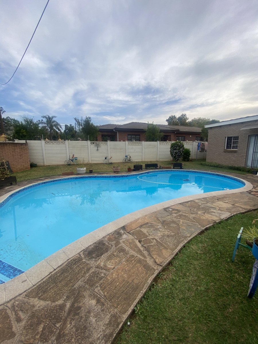To Let 3 Bedroom Property for Rent in Prestbury KwaZulu-Natal