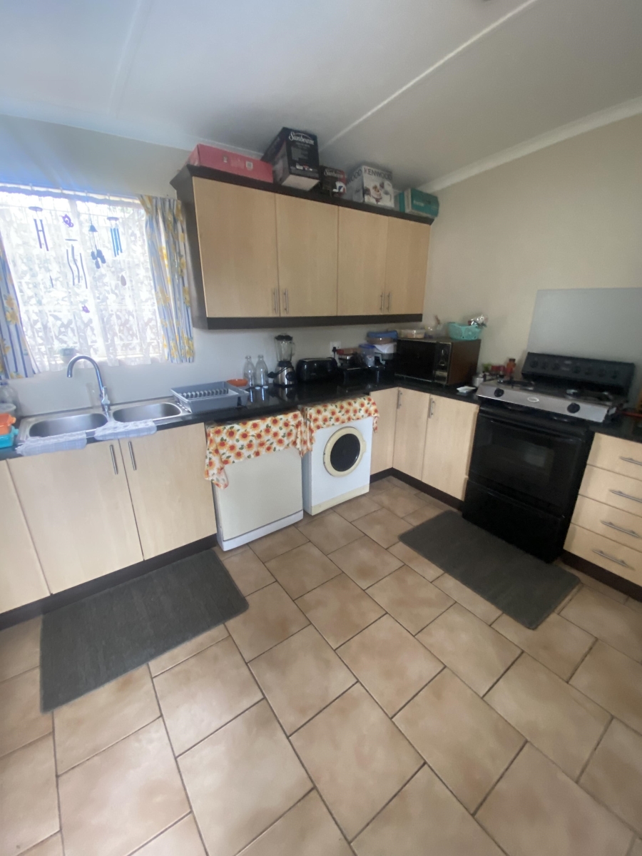 To Let 3 Bedroom Property for Rent in Prestbury KwaZulu-Natal