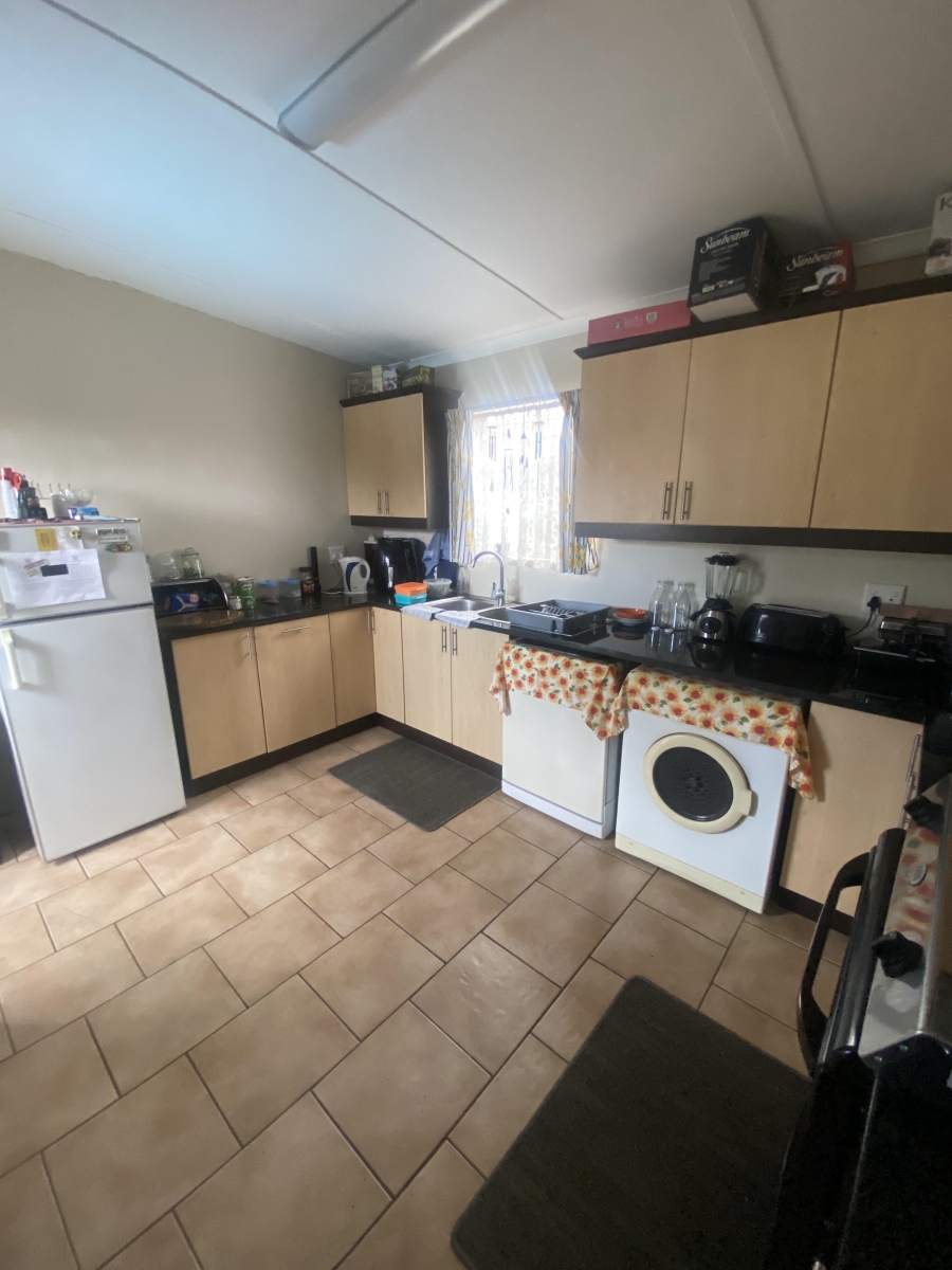 To Let 3 Bedroom Property for Rent in Prestbury KwaZulu-Natal