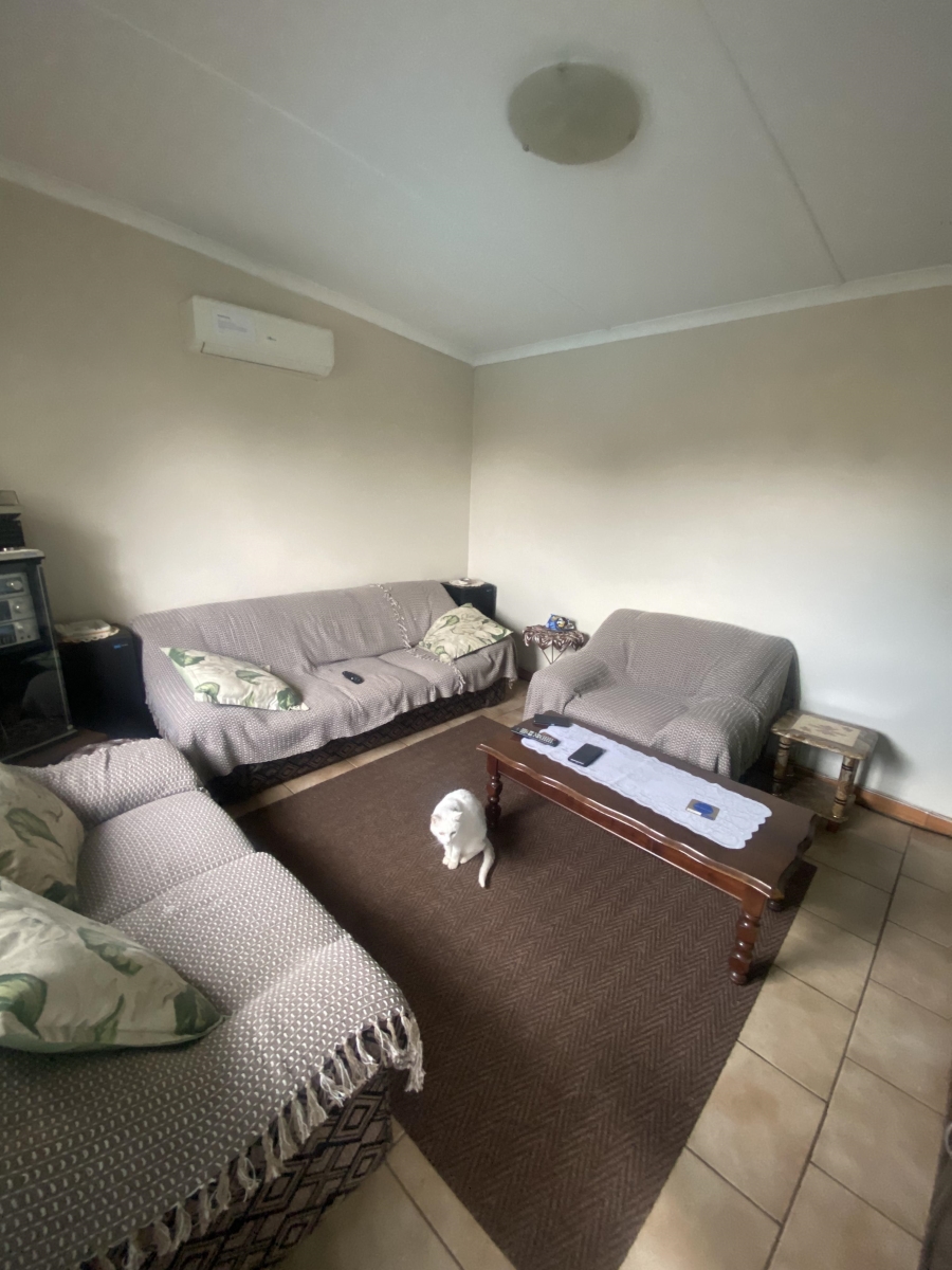 To Let 3 Bedroom Property for Rent in Prestbury KwaZulu-Natal