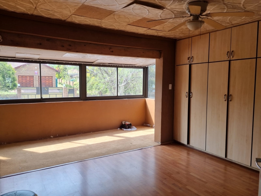 12 Bedroom Property for Sale in Aviary Hill KwaZulu-Natal