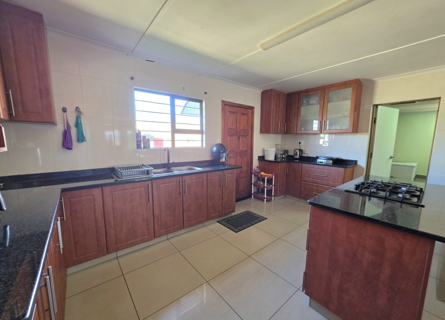 3 Bedroom Property for Sale in ZSM Industrial KwaZulu-Natal
