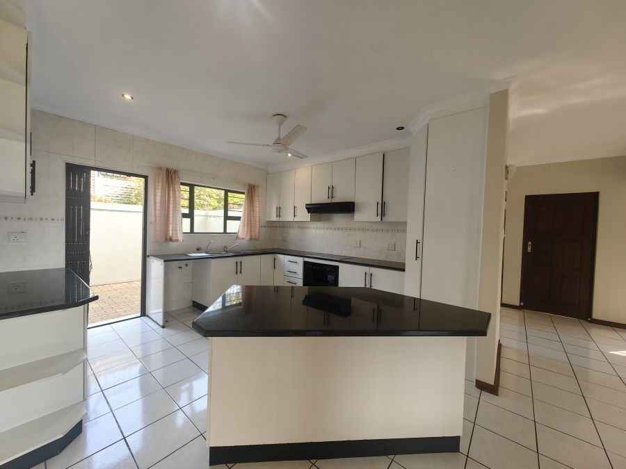 3 Bedroom Property for Sale in Scottburgh Central KwaZulu-Natal