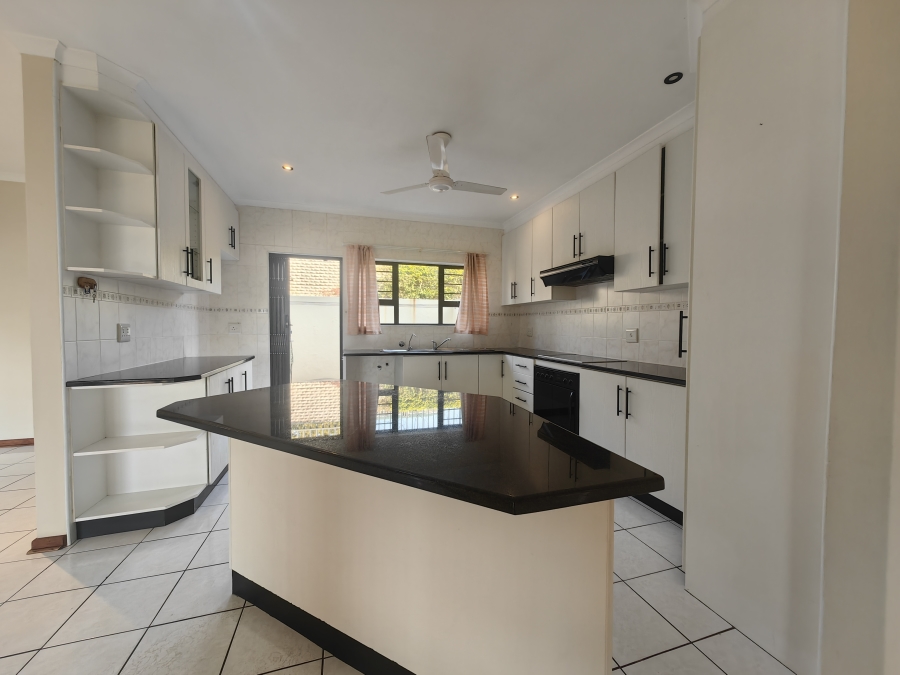 3 Bedroom Property for Sale in Scottburgh Central KwaZulu-Natal