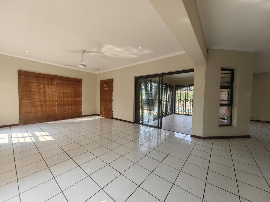 3 Bedroom Property for Sale in Scottburgh Central KwaZulu-Natal