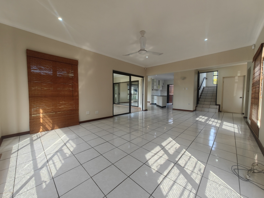 3 Bedroom Property for Sale in Scottburgh Central KwaZulu-Natal