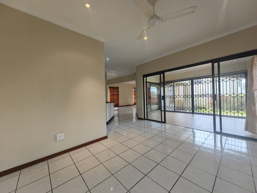 3 Bedroom Property for Sale in Scottburgh Central KwaZulu-Natal