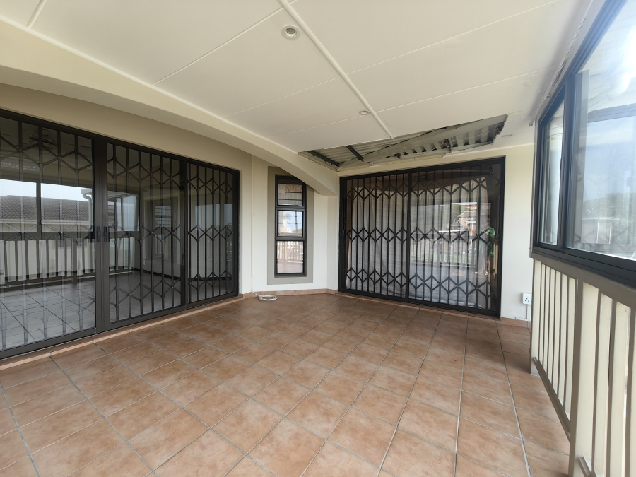 3 Bedroom Property for Sale in Scottburgh Central KwaZulu-Natal