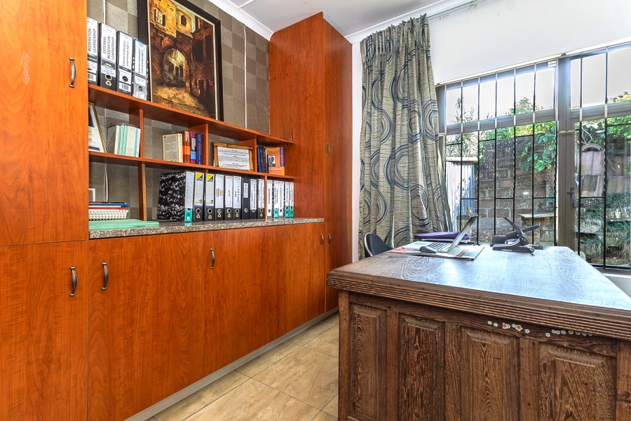 4 Bedroom Property for Sale in Westville Central KwaZulu-Natal