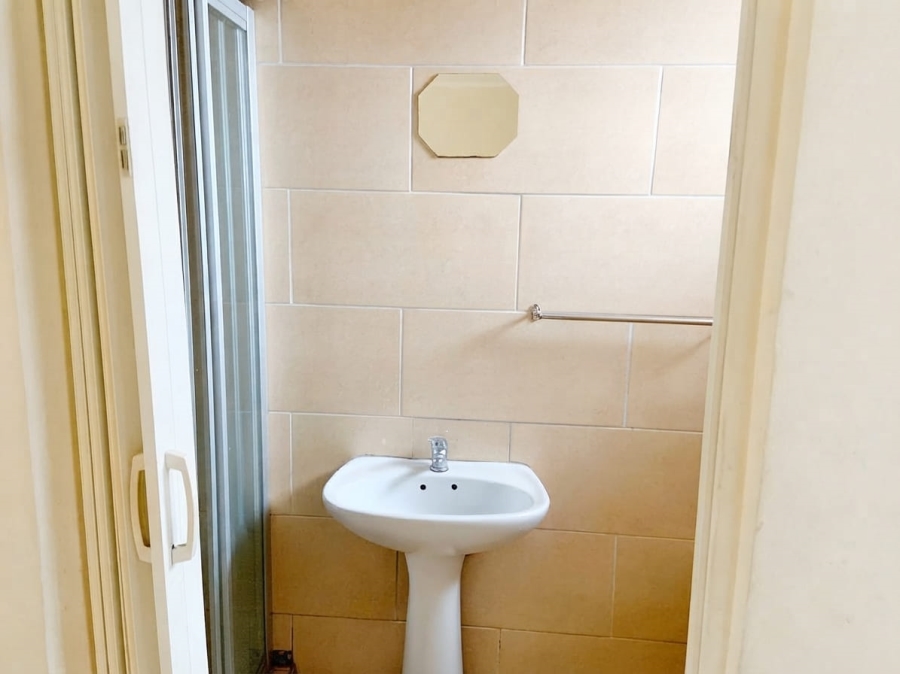 To Let 2 Bedroom Property for Rent in Escombe KwaZulu-Natal