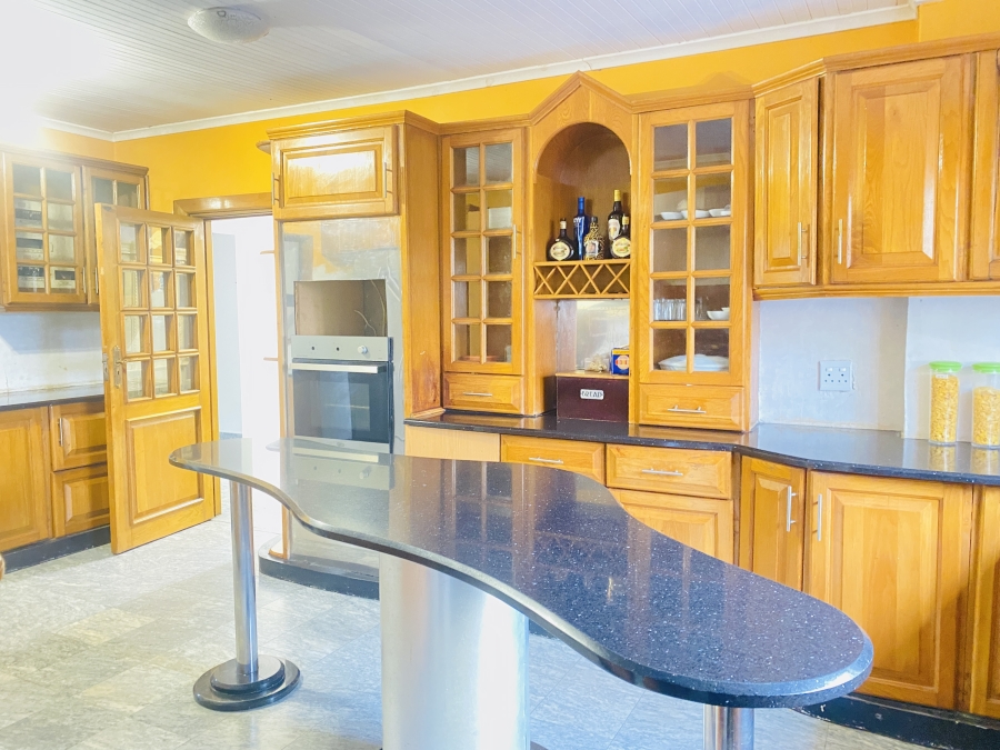 7 Bedroom Property for Sale in Empangeni Central KwaZulu-Natal
