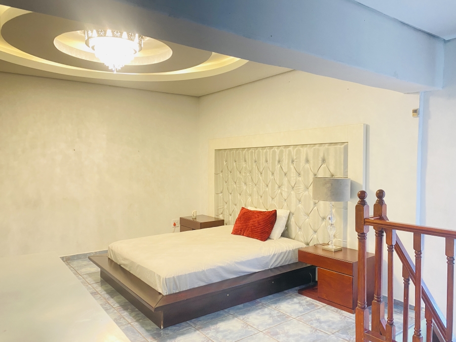 7 Bedroom Property for Sale in Empangeni Central KwaZulu-Natal