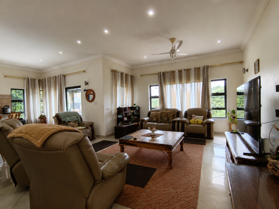 3 Bedroom Property for Sale in Westbrook KwaZulu-Natal