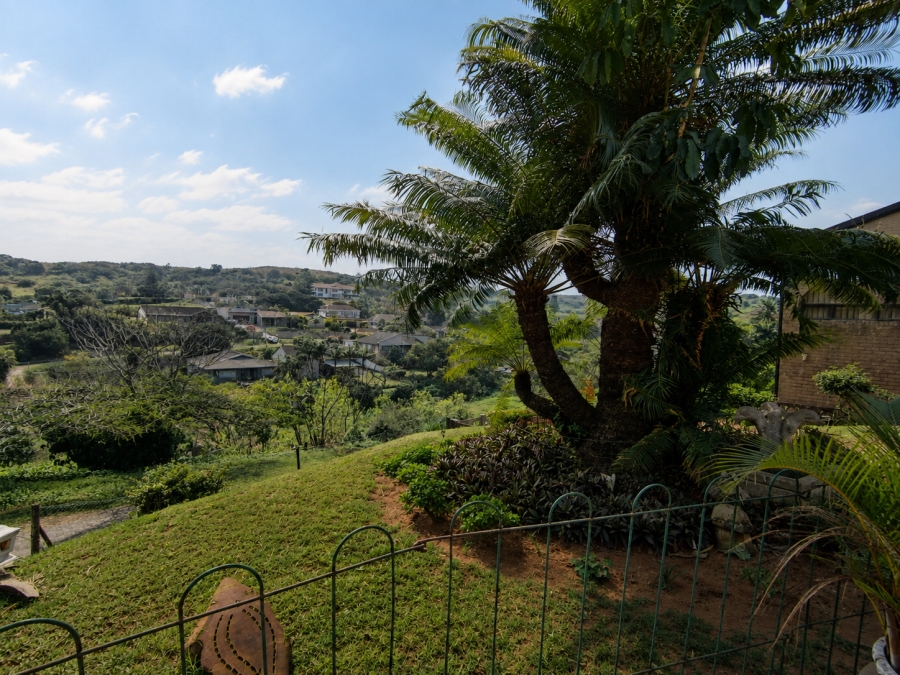 4 Bedroom Property for Sale in La Mercy KwaZulu-Natal