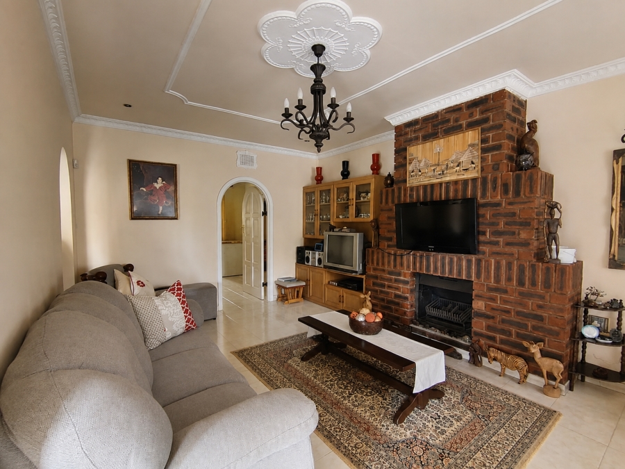 4 Bedroom Property for Sale in La Mercy KwaZulu-Natal
