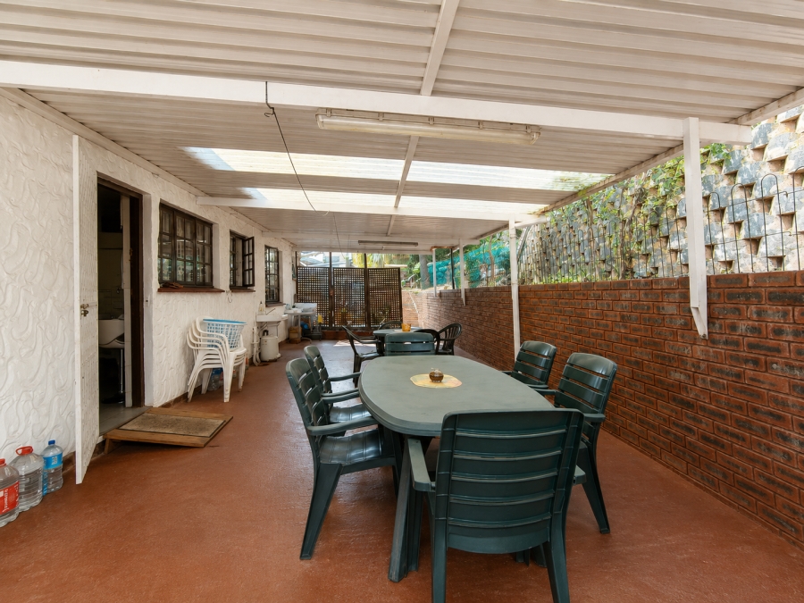 4 Bedroom Property for Sale in La Mercy KwaZulu-Natal