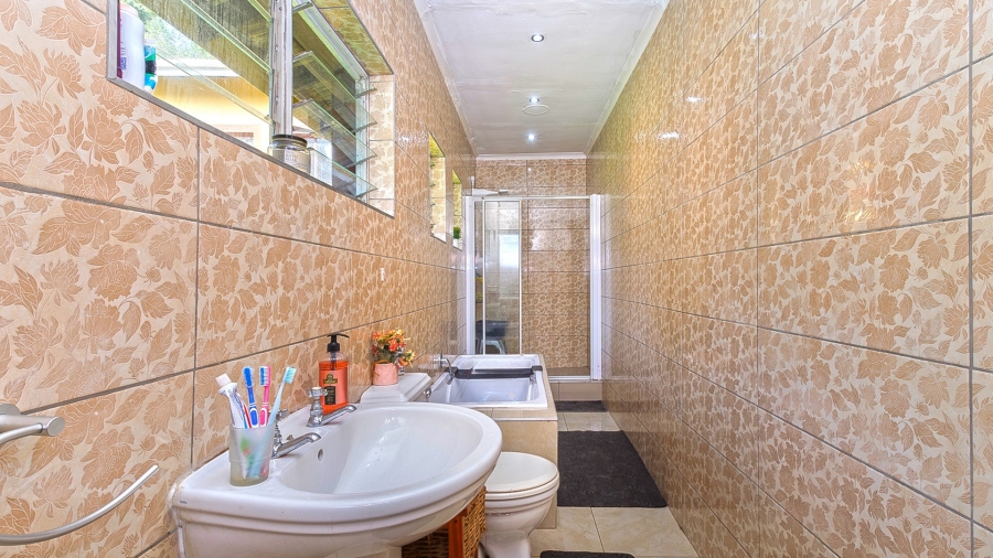 3 Bedroom Property for Sale in West Riding KwaZulu-Natal
