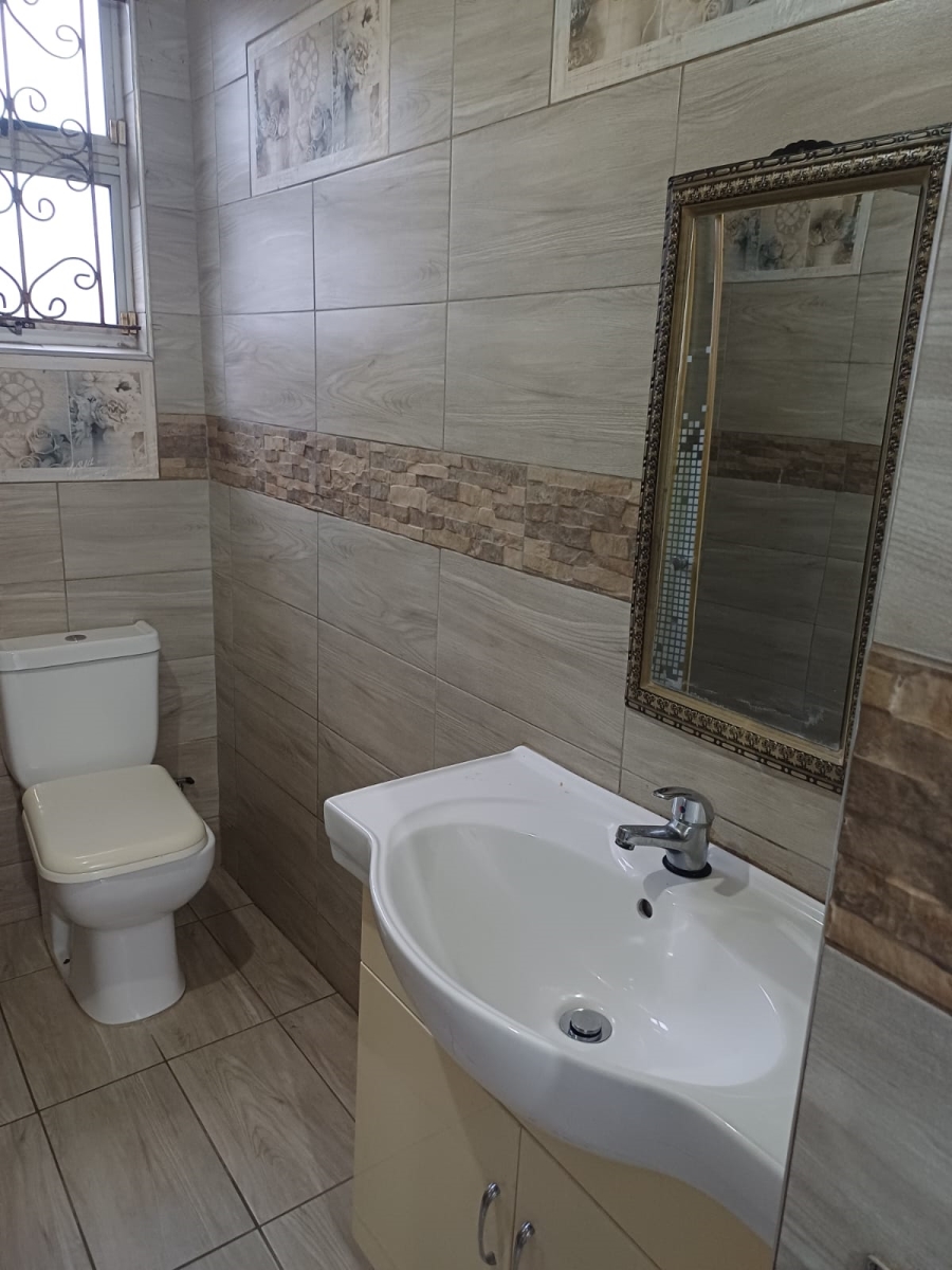 1 Bedroom Property for Sale in Bayview KwaZulu-Natal