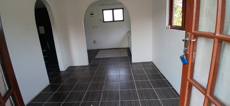 To Let 1 Bedroom Property for Rent in Mount Vernon KwaZulu-Natal