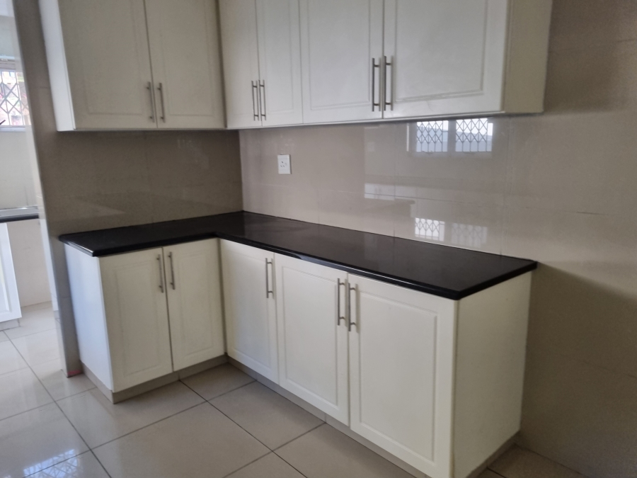 To Let 3 Bedroom Property for Rent in Somerset Park KwaZulu-Natal