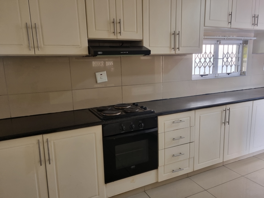 To Let 3 Bedroom Property for Rent in Somerset Park KwaZulu-Natal
