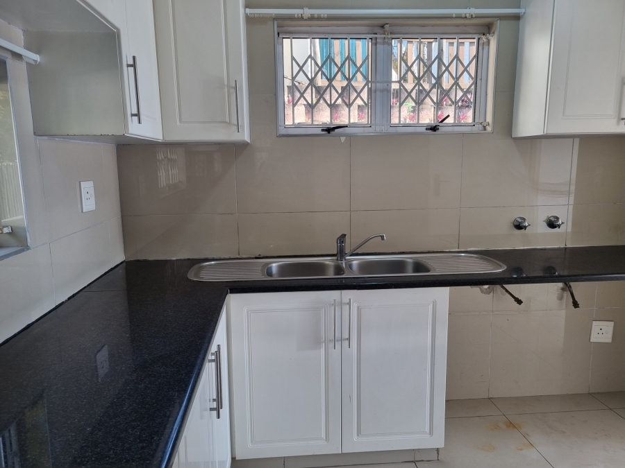 To Let 3 Bedroom Property for Rent in Somerset Park KwaZulu-Natal